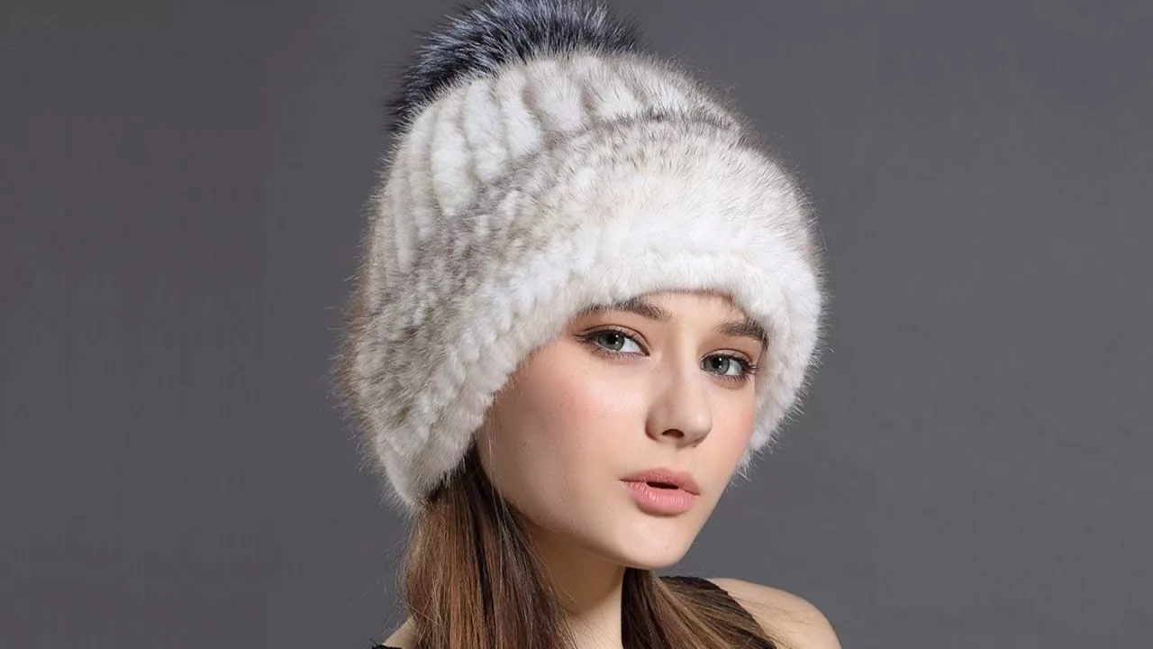 Меховые шапки: искусство выбора и стильный акцент в вашем образе - 3